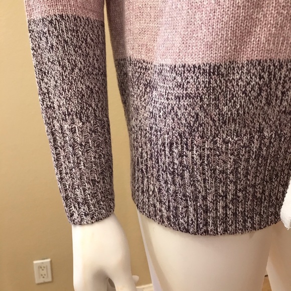 Soho New York Co Lace Up Sweater NEW Womens Size Small Colorblock Pink Lavender - Picture 6 of 14